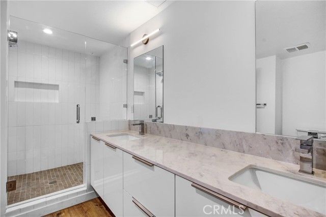 4409 Saugus 104, Sherman Oaks, CA 91404