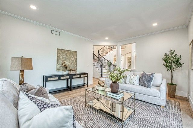 9381 N Woodmont Drive, Fresno, CA 93720