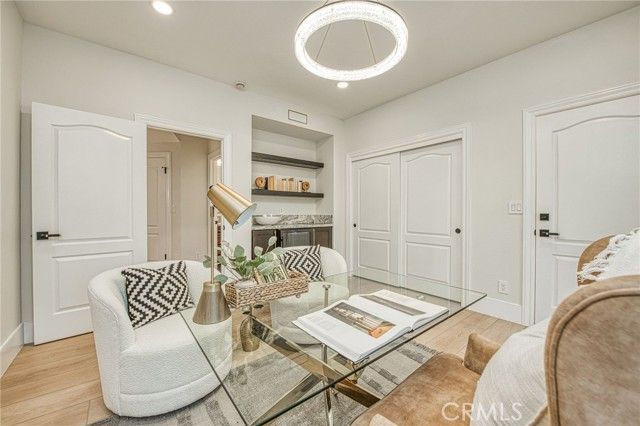 9381 N Woodmont Drive, Fresno, CA 93720