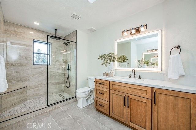 9381 N Woodmont Drive, Fresno, CA 93720