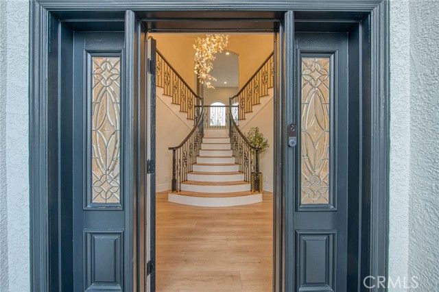 9381 N Woodmont Drive, Fresno, CA 93720