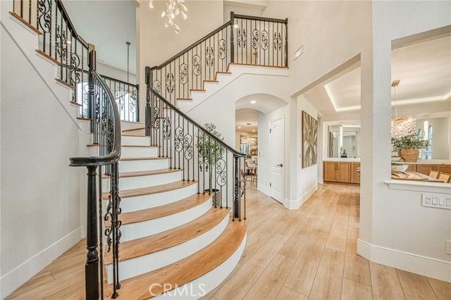 9381 N Woodmont Drive, Fresno, CA 93720