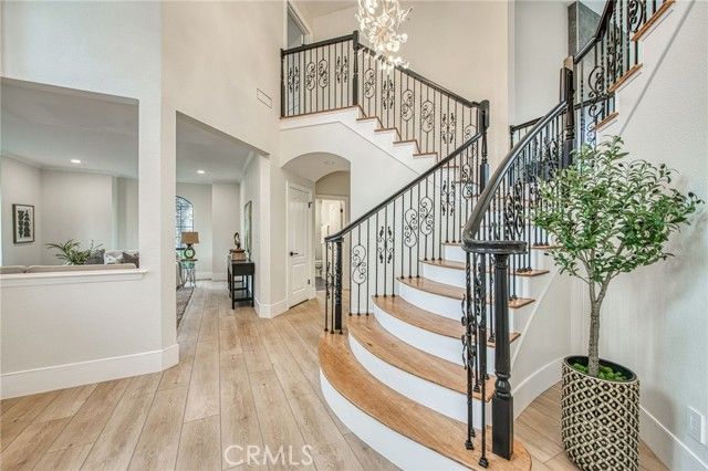 9381 N Woodmont Drive, Fresno, CA 93720