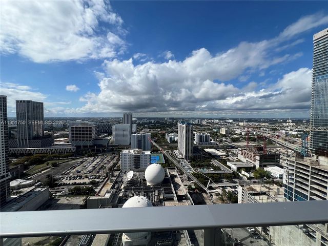 851 NE 1st Ave 3006, Miami, FL 33132