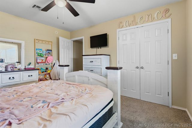 2114 Oakglen Drive, Ardmore, OK 73401