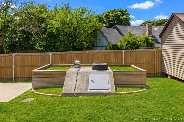 2114 Oakglen Drive, Ardmore, OK 73401