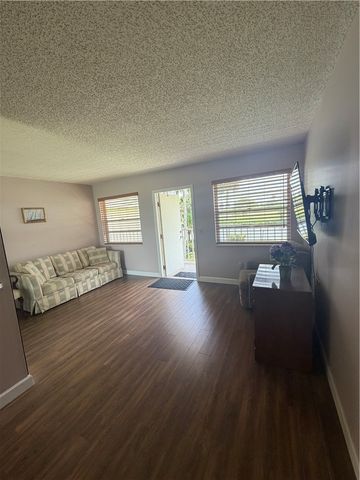 33 Vista Gardens Trail 204, Vero Beach, FL 32962