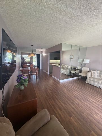 33 Vista Gardens Trail 204, Vero Beach, FL 32962