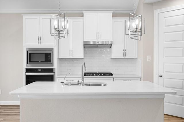 17681 Rosette Grass Drive, Conroe, TX 77385