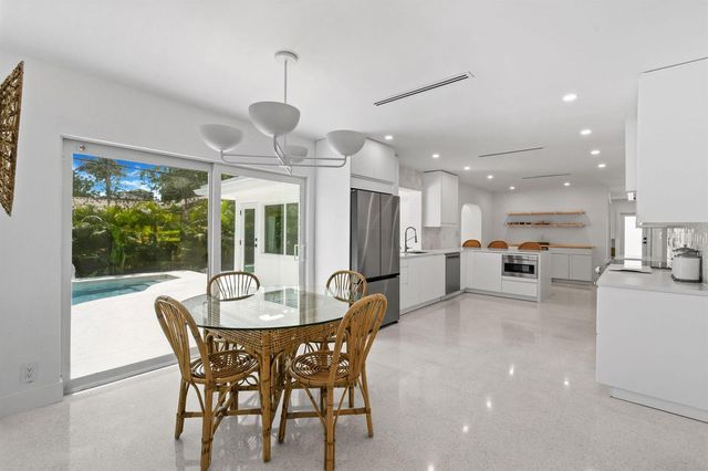 3315 NE 31st Avenue, Lighthouse Point, FL 33064