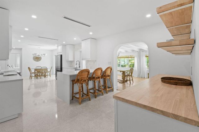 3315 NE 31st Avenue, Lighthouse Point, FL 33064