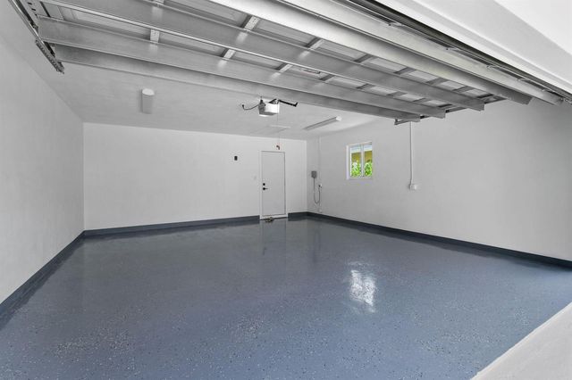 3315 NE 31st Avenue, Lighthouse Point, FL 33064