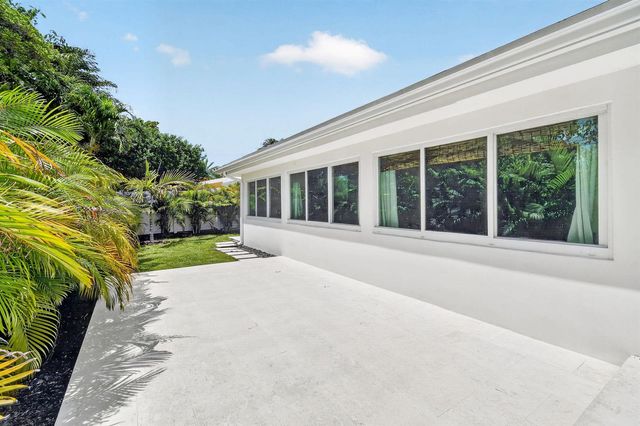 3315 NE 31st Avenue, Lighthouse Point, FL 33064