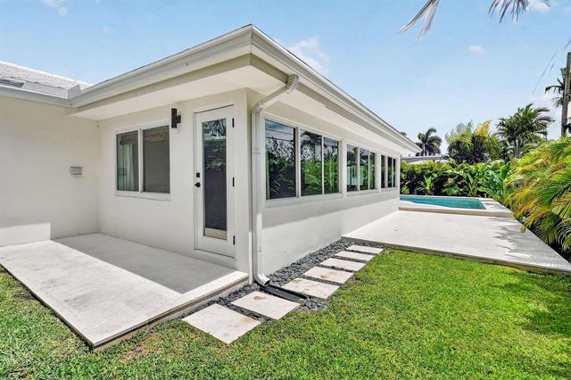 3315 NE 31st Avenue, Lighthouse Point, FL 33064