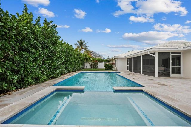 440 Apollo Drive, Juno Beach, FL 33408