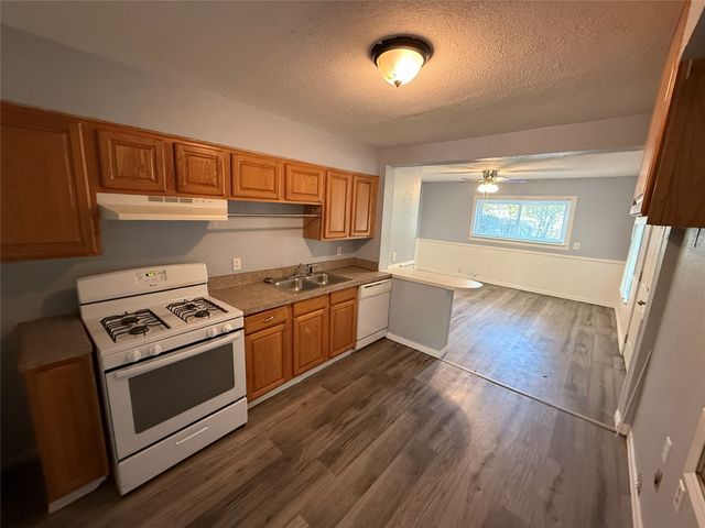 4328 Lubbock Avenue, Fort Worth, TX 76115