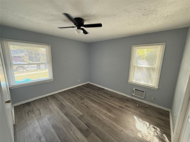 4328 Lubbock Avenue, Fort Worth, TX 76115