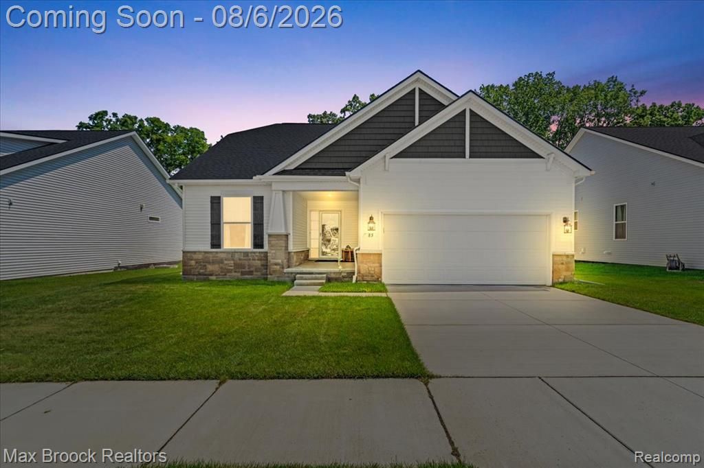 85 Coppice Way, White Lake, MI 48386