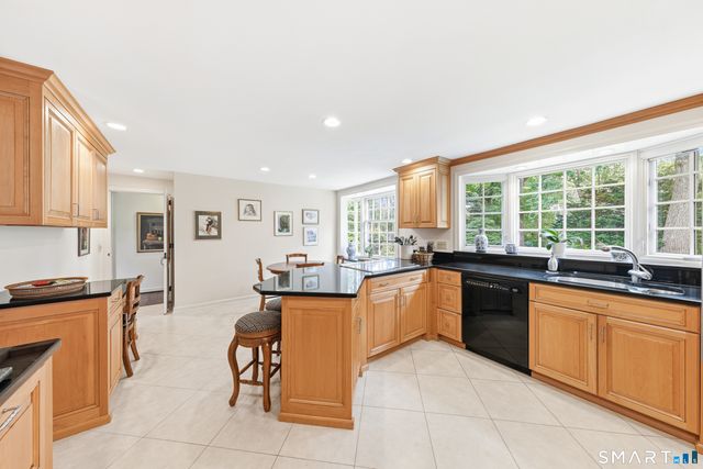 50 Brookbend Road, Fairfield, CT 06824