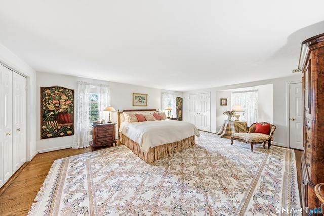 50 Brookbend Road, Fairfield, CT 06824