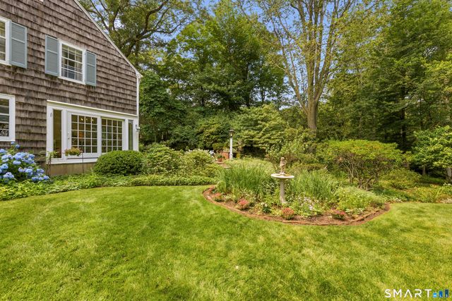 50 Brookbend Road, Fairfield, CT 06824