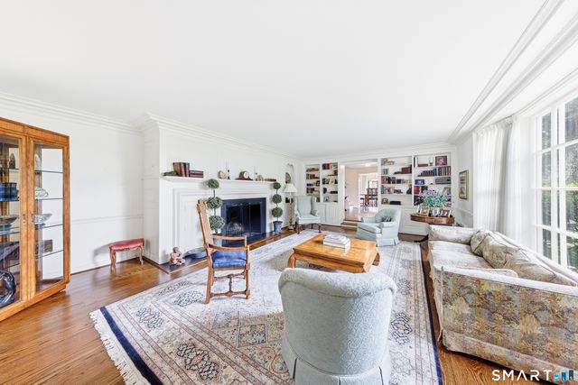 50 Brookbend Road, Fairfield, CT 06824