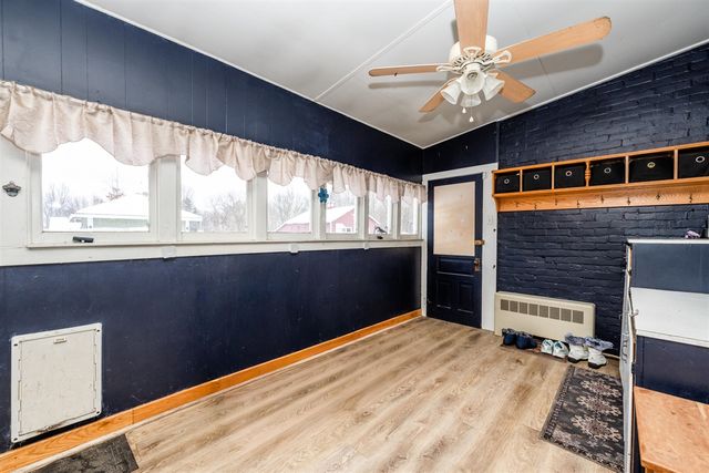 6213 E Napier Avenue, Benton Harbor, MI 49022