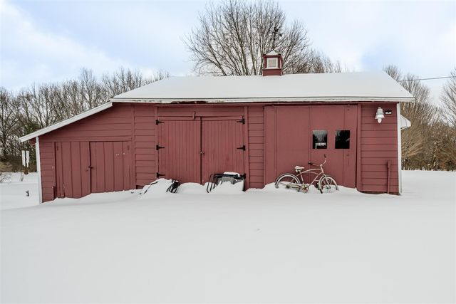 6213 E Napier Avenue, Benton Harbor, MI 49022