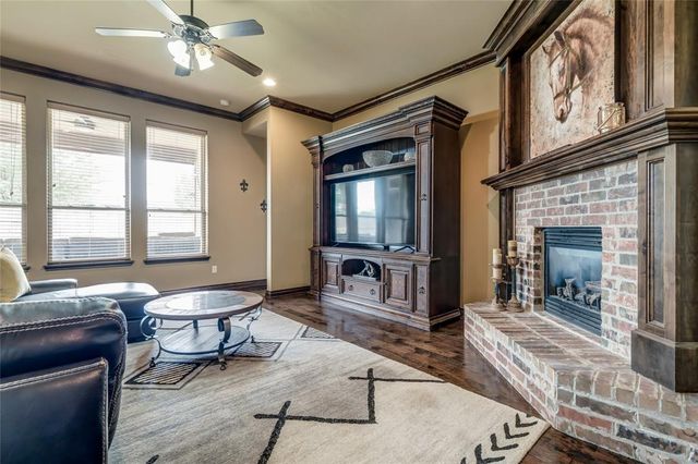 18301 Orozco Circle, Edmond, OK 73012