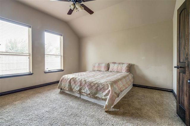 18301 Orozco Circle, Edmond, OK 73012