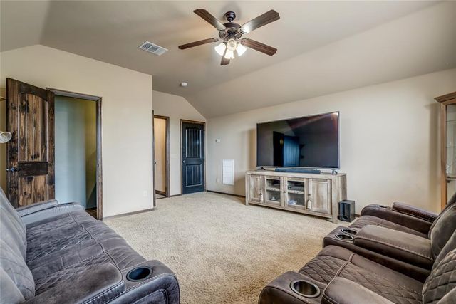 18301 Orozco Circle, Edmond, OK 73012