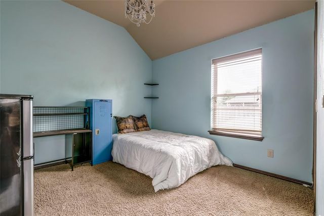 18301 Orozco Circle, Edmond, OK 73012