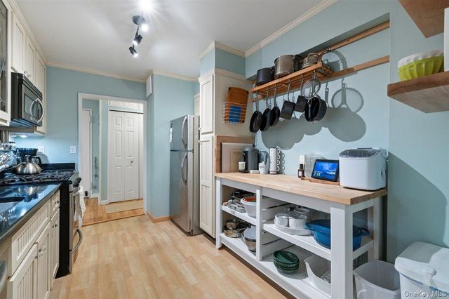 700 Shore Road 7Y, Long Beach, NY 11561