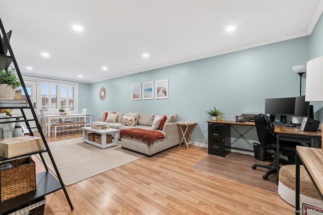 700 Shore Road 7Y, Long Beach, NY 11561