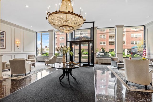 700 Shore Road 7Y, Long Beach, NY 11561