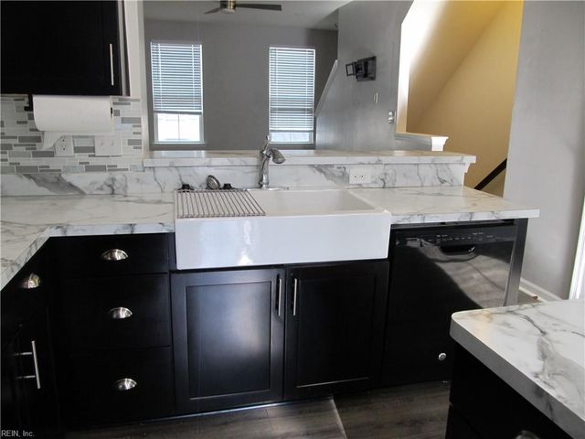 502 Sloane ST, Chesapeake, VA 23324