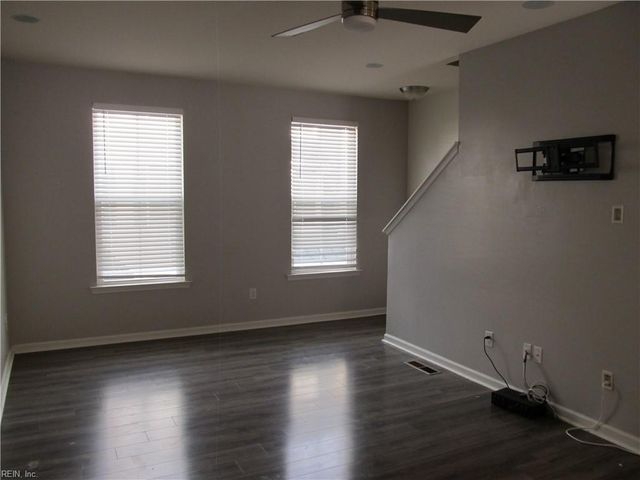 502 Sloane ST, Chesapeake, VA 23324