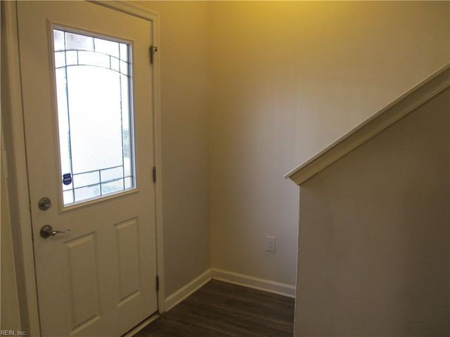 502 Sloane ST, Chesapeake, VA 23324