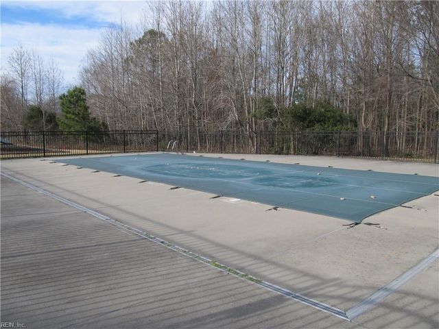 502 Sloane ST, Chesapeake, VA 23324