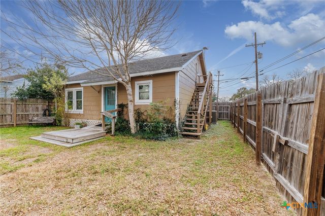 1119 Terrell Street, Cuero, TX 77954