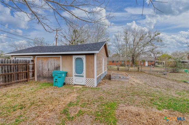 1119 Terrell Street, Cuero, TX 77954