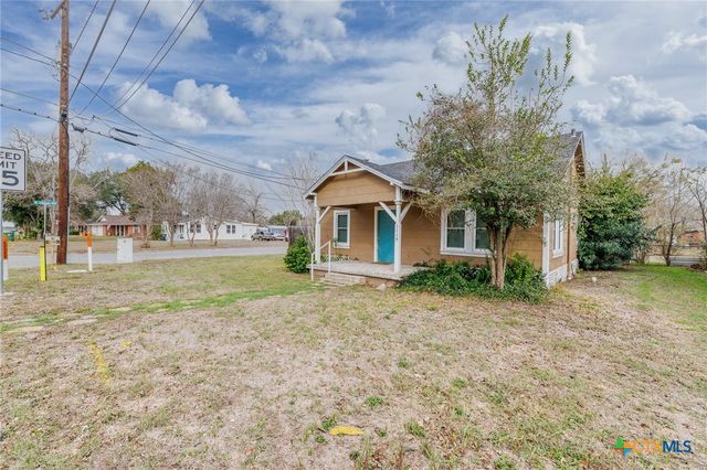 1119 Terrell Street, Cuero, TX 77954