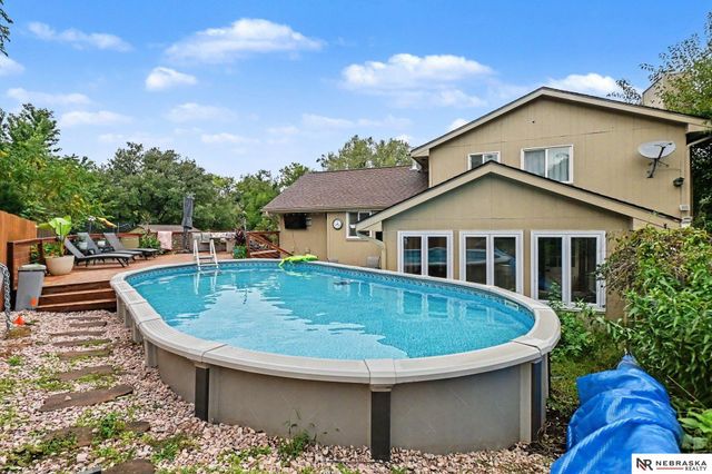 12739 Kansas Avenue, Omaha, NE 68164