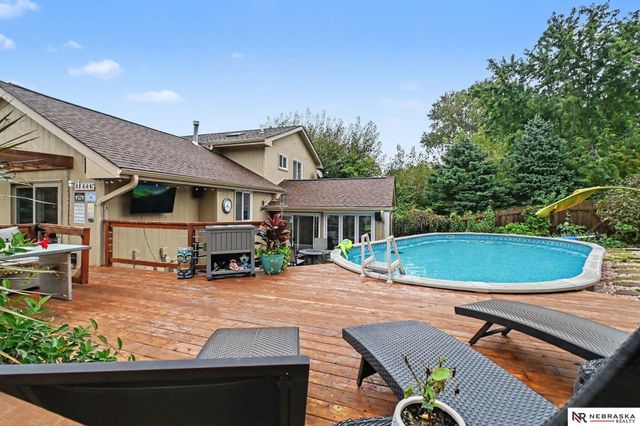 12739 Kansas Avenue, Omaha, NE 68164