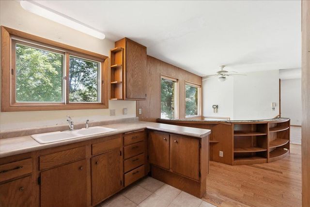 4938 Hickory Trail, Middleton, WI 53562