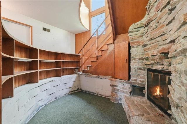 4938 Hickory Trail, Middleton, WI 53562
