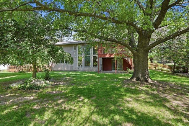 4938 Hickory Trail, Middleton, WI 53562