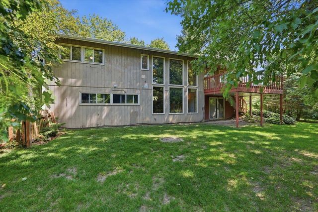 4938 Hickory Trail, Middleton, WI 53562