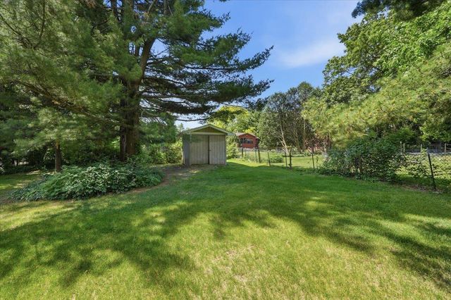 4938 Hickory Trail, Middleton, WI 53562