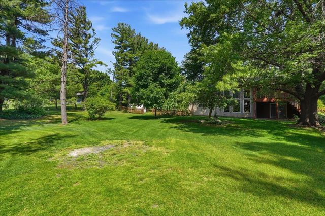 4938 Hickory Trail, Middleton, WI 53562
